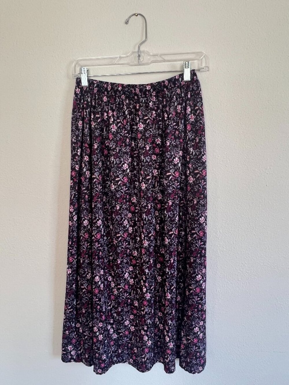Bobeau S Black/Pink Floral Maxi Skirt